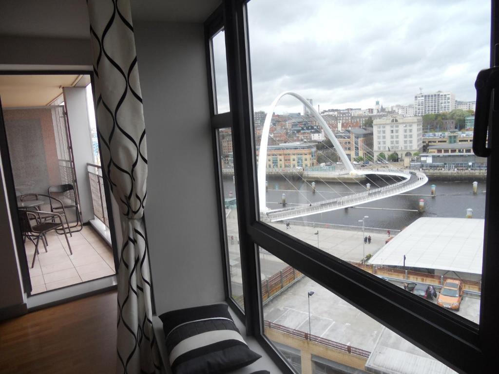 גטשהד Leonardo Hotel Newcastle Quayside מראה חיצוני תמונה
