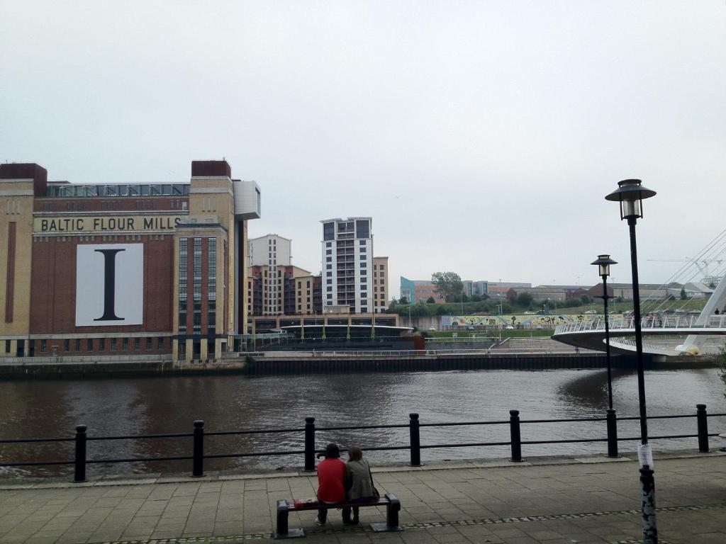 גטשהד Leonardo Hotel Newcastle Quayside מראה חיצוני תמונה
