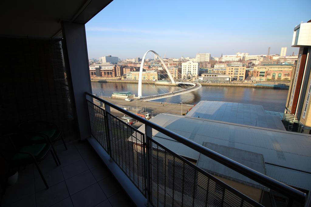 גטשהד Leonardo Hotel Newcastle Quayside מראה חיצוני תמונה