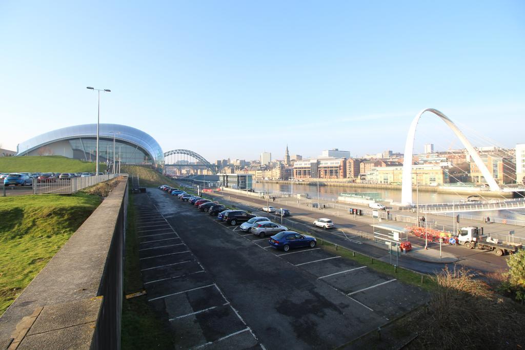 גטשהד Leonardo Hotel Newcastle Quayside מראה חיצוני תמונה