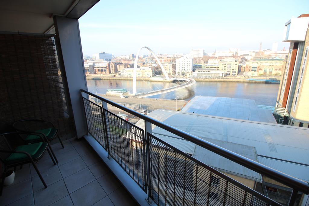 גטשהד Leonardo Hotel Newcastle Quayside מראה חיצוני תמונה