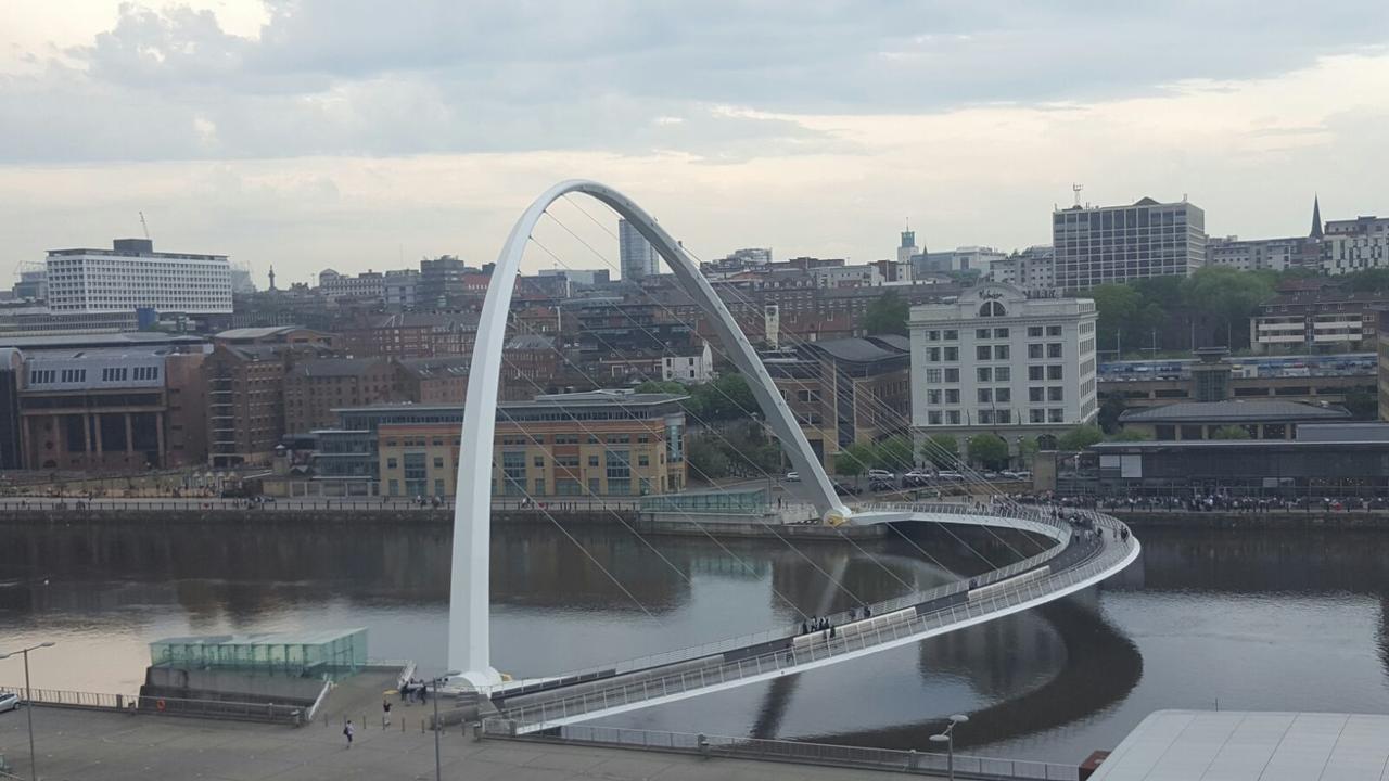 גטשהד Leonardo Hotel Newcastle Quayside מראה חיצוני תמונה